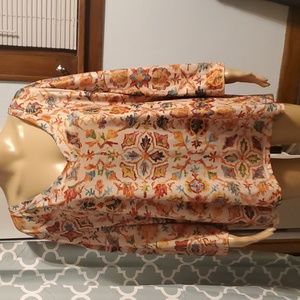 NWT- ZOLUCKY- SIZE 3X - 3/4 SLEEVE MULTI-COLOR TUNIC.